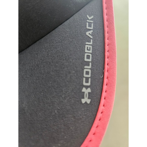 Under Armour Coldblack Running Cap Pink Breast Cancer Awareness Ribbon Gray Pink - Picture 4 of 5